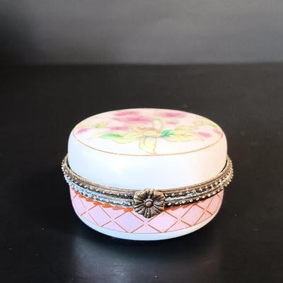 LOT 155: Lefton China Egg Cups, Limoges Art Plates, Lefton Art Pitcher & More