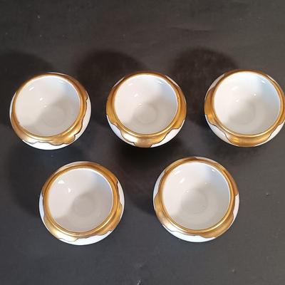 LOT 156: Arklow Ironstone Bo Peep Mug and Egg Cup with Lefton China Plate, Nippon Mini Lidded Dish & More