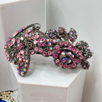 LOT 190: Large Collection of Hair Care Accessories - Made in France and More