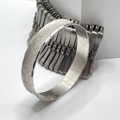 LOT 191: Vintage Eye Catching Bracelets - Weiss, Kiam Family and More