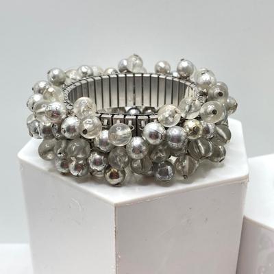 LOT 191: Vintage Eye Catching Bracelets - Weiss, Kiam Family and More