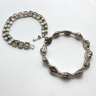 LOT 191: Vintage Eye Catching Bracelets - Weiss, Kiam Family and More