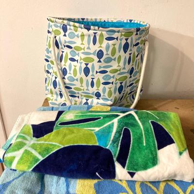 LOT 197: Beach Collection - Tommy Bahama Chair, Pacific Breeze Easy Up Tent, Totes, Towels and More
