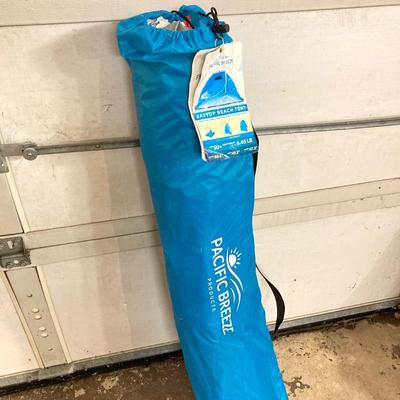 LOT 197: Beach Collection - Tommy Bahama Chair, Pacific Breeze Easy Up Tent, Totes, Towels and More