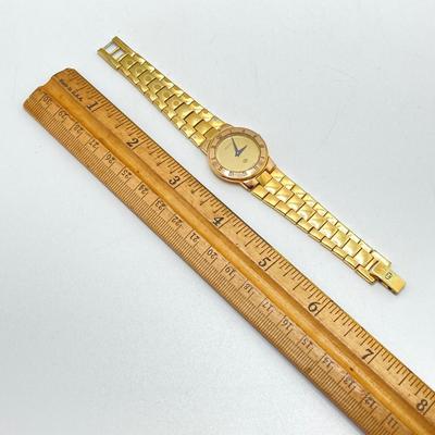 LOT 211: Gucci Swiss Made 3300 L GP 10M Watch