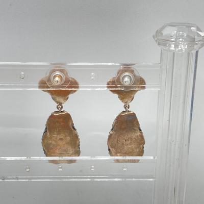 LOT 212: Vintage Sterling Jewelry Collection - Filigree Bracelet and Earrings