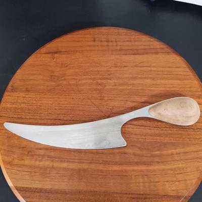 LOT 219: Vintage Barbara Demery Art Plate with Dansk Cheese Plate, 'Sharp' Cheese Knife & More