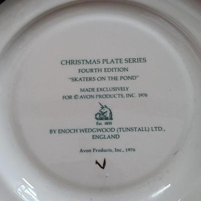 LOT 224: Williams Sonoma Twelve Days of Christmas Mugs, Lefton China Cardinal Basket, Jamestown China Creamer and Sugar Bowl & More