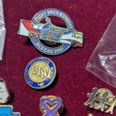 Assortment Of Medical Pins - St. Thomas Hospital Pin 4 grams #1