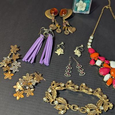 Collection Of Art Deco Jewelry