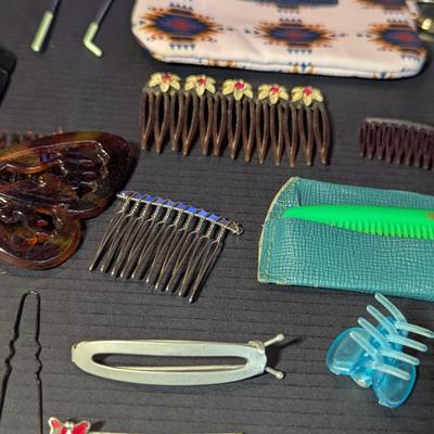 Vintage Hair Clips & Combs