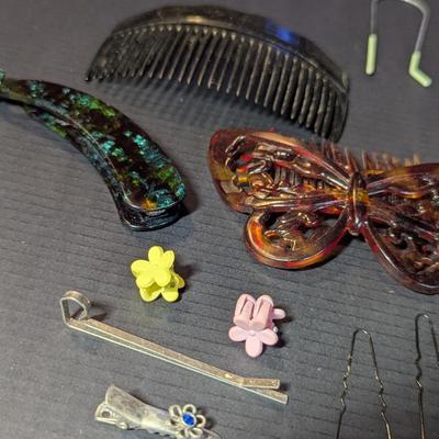 Vintage Hair Clips & Combs