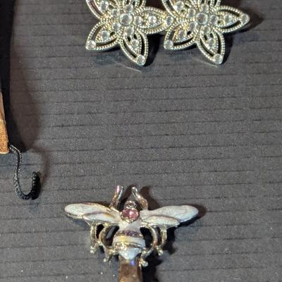 Vintage White Gloves Scarf & Hair Pins