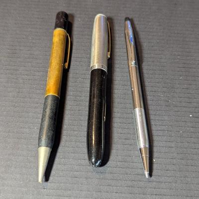 Cross Silver Chrome Ball Point Pen w/ Refills - Morrison Medium No. 7 - Jugo Weighted Pen