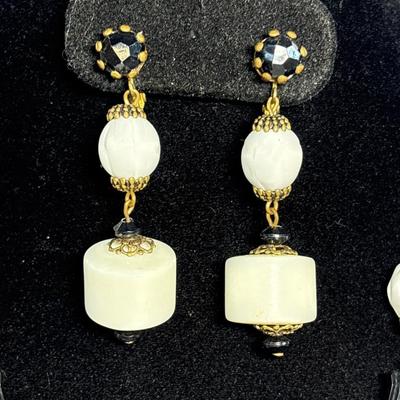 Vintage necklace & earrings