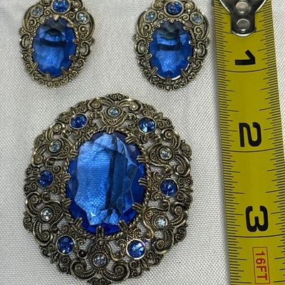 Vintage Filagree & Blue Stone Brooch & Earrings