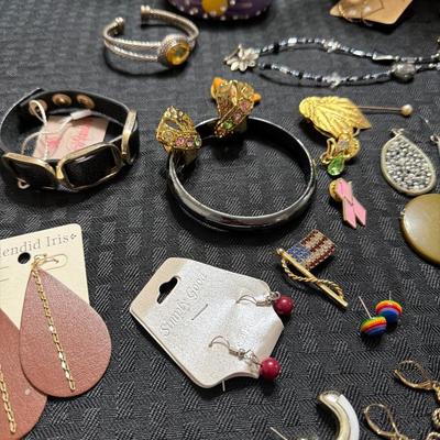 Sale Photo Thumbnail #132: Bracelets, Earrings, Clip and pierced Necklaces.