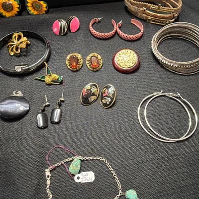 Sale Photo Thumbnail #141: Sara coventry, Italy 925, Vintage Jewelry 
earrings, pins, Necklaces.