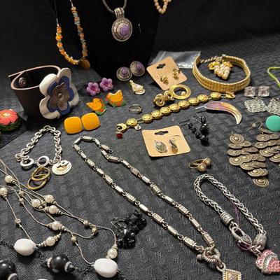 Sale Photo Thumbnail #144: Necklaces, Earrings, Bracelets, Pins,