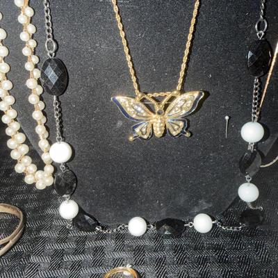 Sale Photo Thumbnail #161: Clip Earrings, Pierced earrings,Humming Bird Pin, Broaches, Vintage jewelry. Necklaces, Bracelets and more.