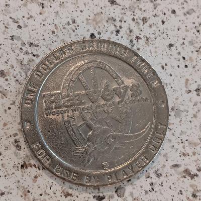 TOKENS, US COINS AND CASINO $1 CHIP