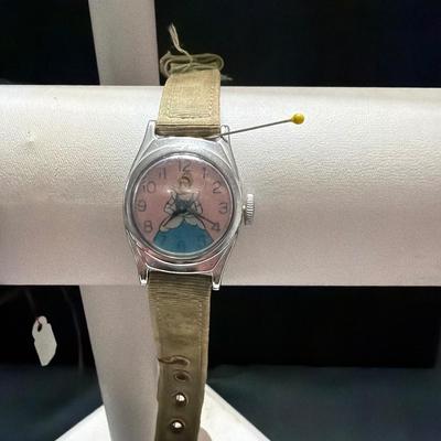 Sale Photo Thumbnail #172: Mickey, Cinderella, Betty Boop, Minnie, Casper, Hawaii