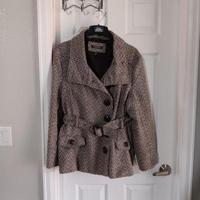 LADIES JENNIFER J JACKET WITH SATIN LINING AND WIDE COLLAR SIZE 3X