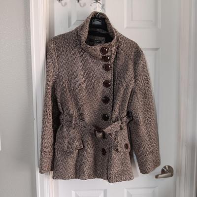 LADIES JENNIFER J JACKET WITH SATIN LINING AND WIDE COLLAR SIZE 3X