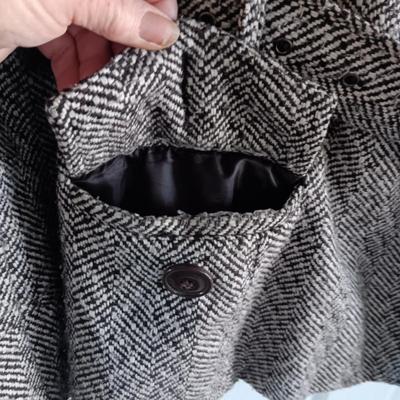 LADIES JENNIFER J JACKET WITH SATIN LINING AND WIDE COLLAR SIZE 3X