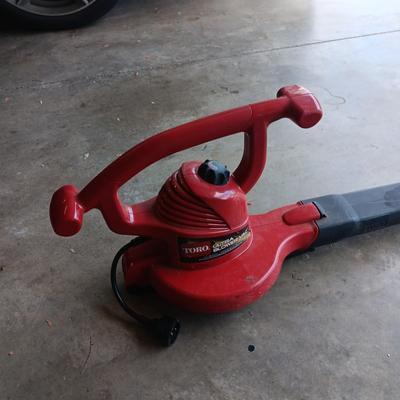 TORO ULTRA BLOWER VAC (NO BAG)