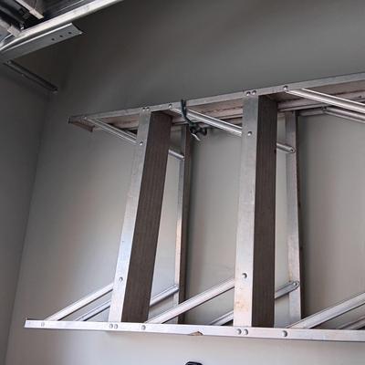 8 FOOT ALUMINUM LADDER