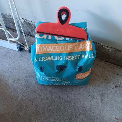 NEW TIKI TORCHES, WEED & FEED, INSECT KILLER, METAL BUTTERFLY AND MORE