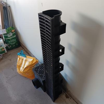 PARTIAL BAG OF WEED & FEED PLUS A IRRIGATION SYSTEM