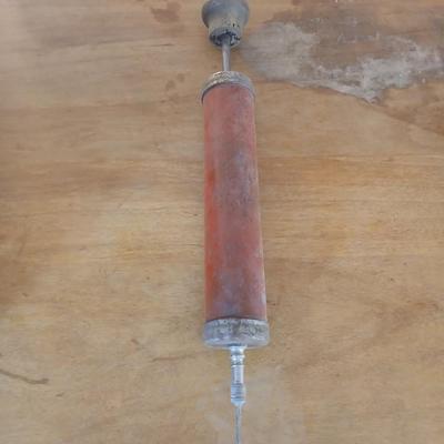 Sporting items - Volley balls - Vintage Tennis racquets - Golf balls and more