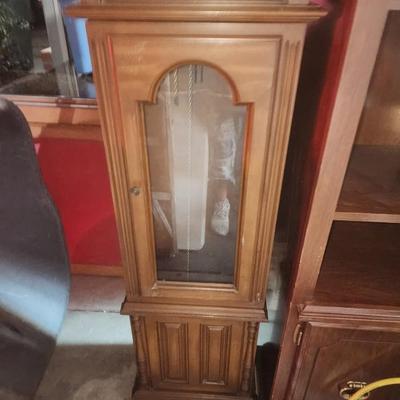 Sale Photo Thumbnail #6: Grandfather Clock (non working)