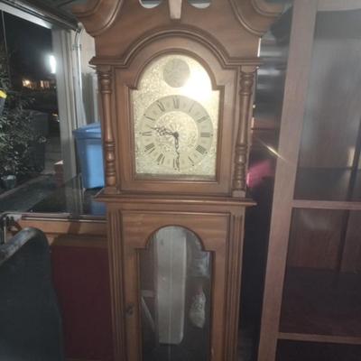 Sale Photo Thumbnail #4: Grandfather Clock (non working)