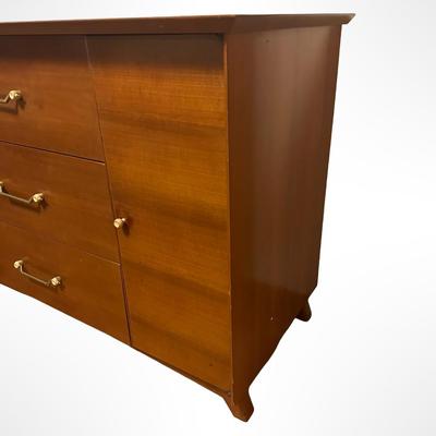 Basic-Witz Mid-Century Sideboard