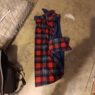 MEDIUM SIZE KENNEL, SW AIRLINE SOFT SIDED KENNEL, OUTWARD HOUND SMALL ANIMAL BACKPACK AND XL DOG COAT