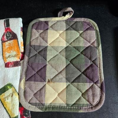 Cheese & Wine - Mesquite Wooden wine holder - with end grain cutting board and more