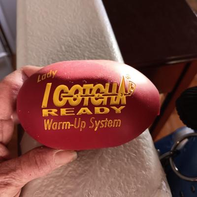 SET OF MEN'S TOUR EDGE GOLF CLUBS AND ADAMS GOLF BAG