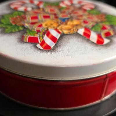 Festive Holiday Tin – Candy Cane & Tartan Bow Christmas Storage Container