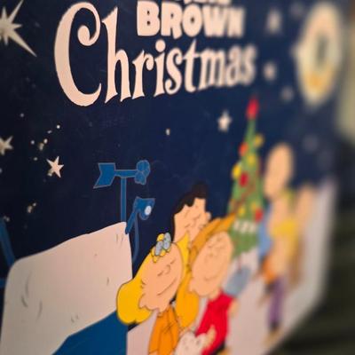 A Charlie Brown Christmas Holiday Cookie Tin – Peanuts Festive Collectible