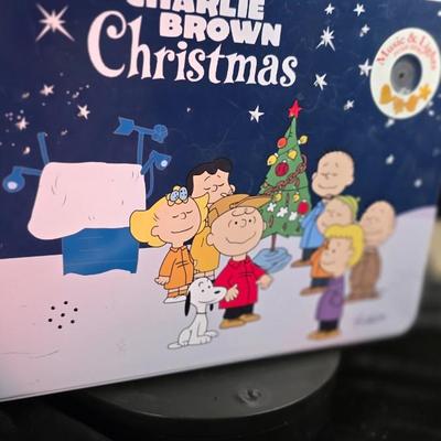 A Charlie Brown Christmas Holiday Cookie Tin – Peanuts Festive Collectible