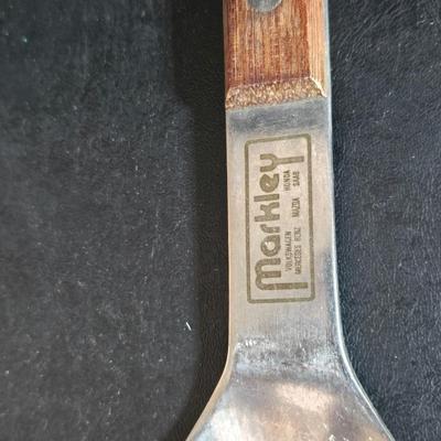 Winkler feed service utensils - Ulu knife - Turning fork - Carving set and a large scoop spoon all with wooden handles