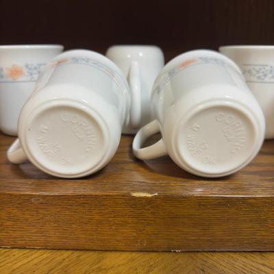 Sale Photo Thumbnail #8: Includes 6 Dinner plates measuring 10 1/4", 7 3/4" dessert plates, and 13 coffee cups