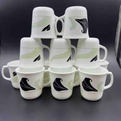 Sale Photo Thumbnail #24: Includes 12 coffee cups