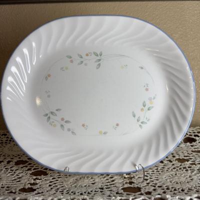 Sale Photo Thumbnail #46: Includes 2 platters measuring 12"