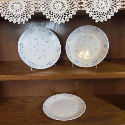 Sale Photo Thumbnail #60: Includes 4 coffee cups