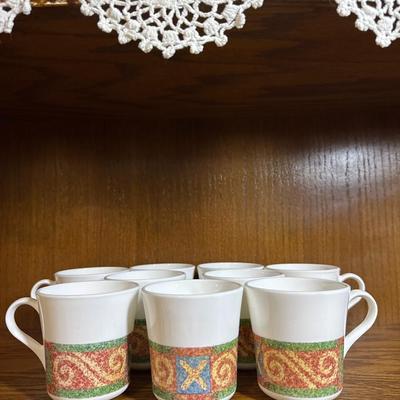 Sale Photo Thumbnail #77: Includes 9 coffee cups