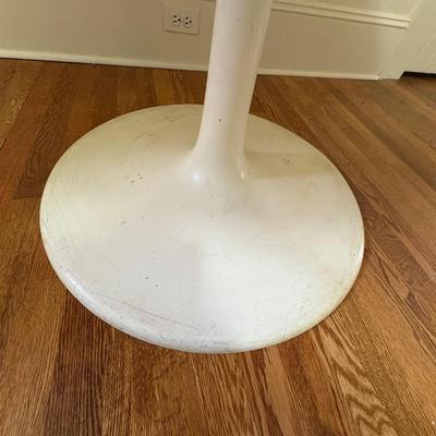 MCM Tulip Table (LC-SF)